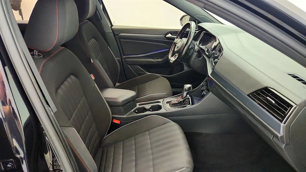 Used 2019 Deep Black Pearl Volkswagen 35th Anniversary Edition DSG image 22