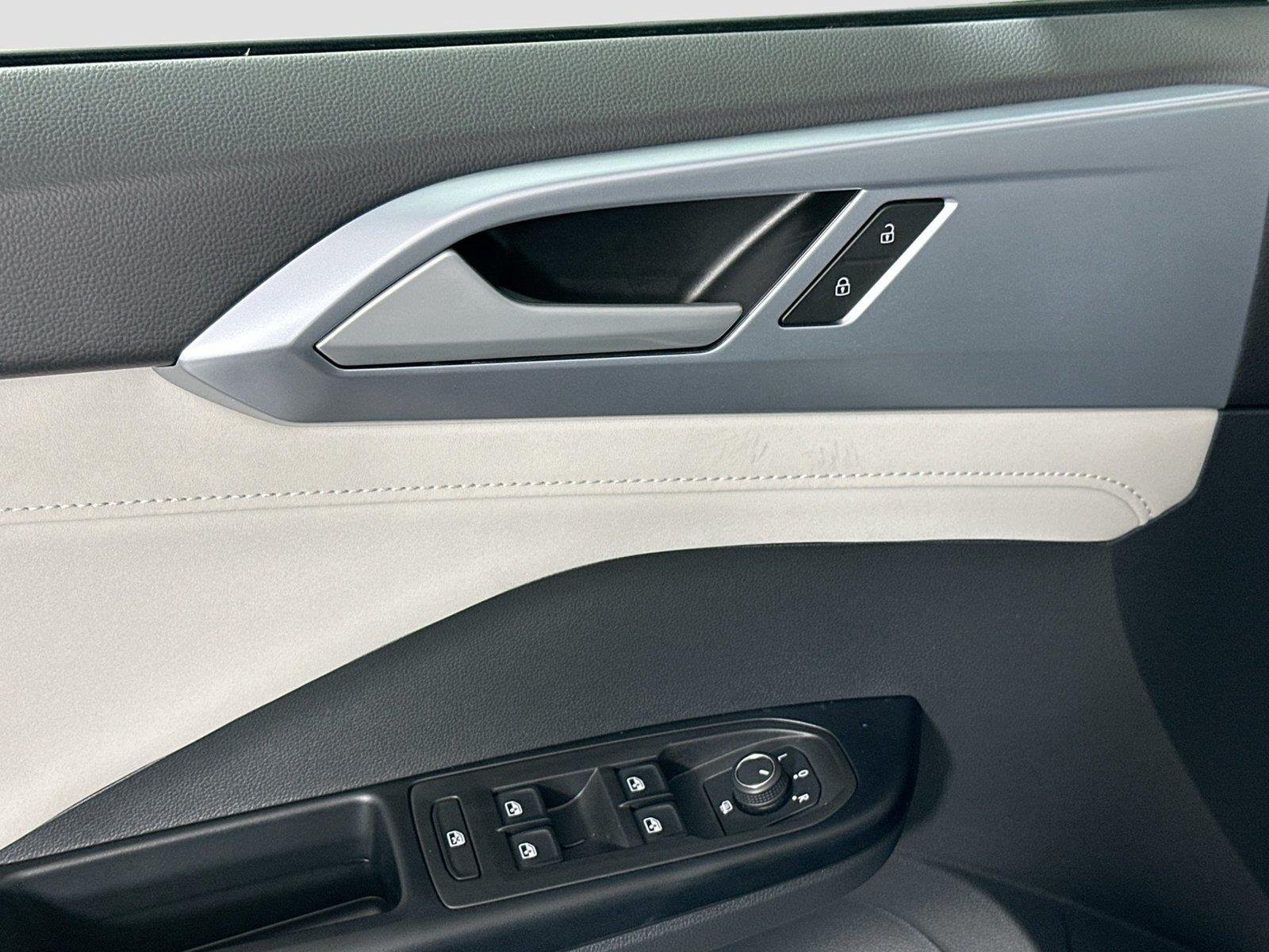 2026 Volkswagen Taos SE - Photo 16