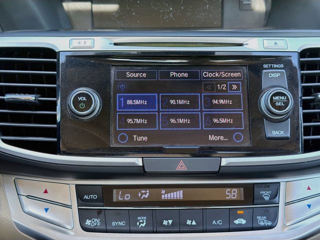 Used 2014 Silver Honda EX-L image 28
