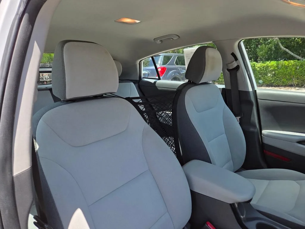 Used 2021 Ceramic White Hyundai Blue image 16