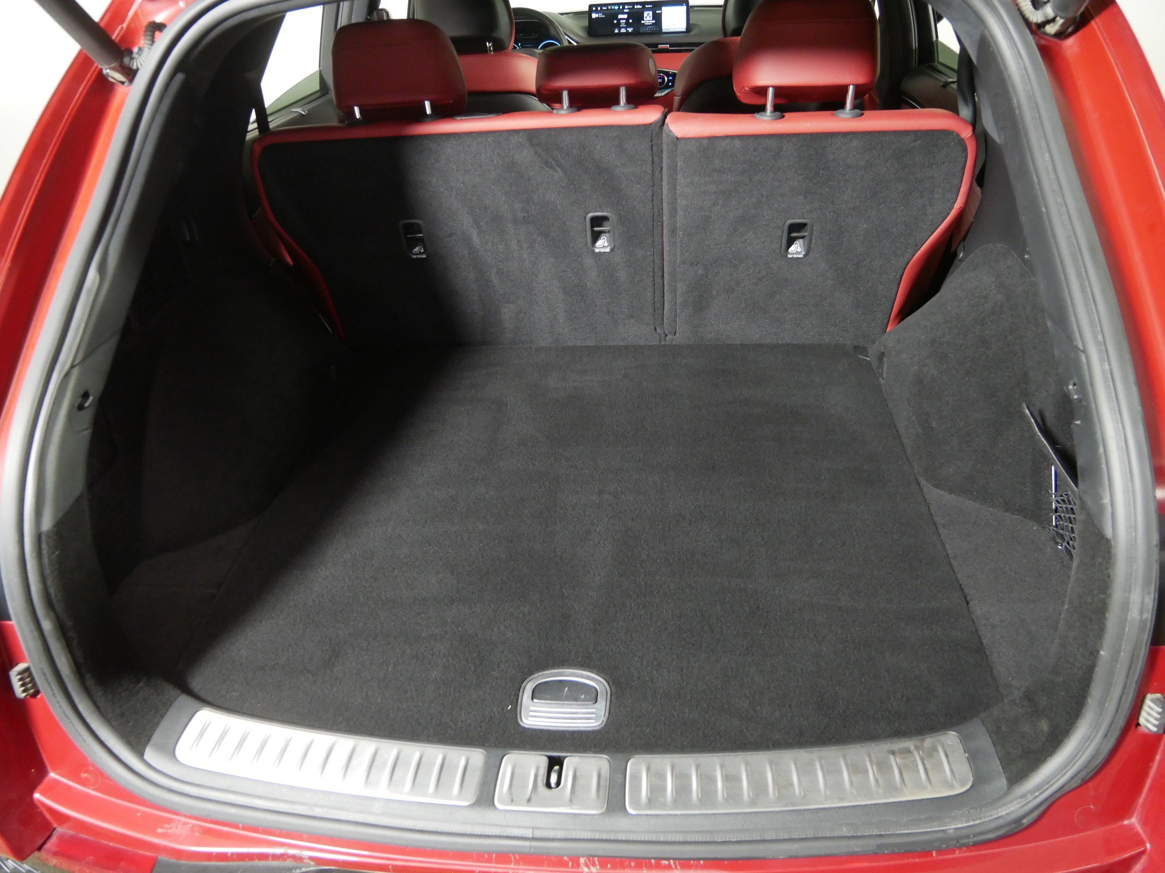 Used 2023 Mauna Red Genesis 3.5T Sport image 18