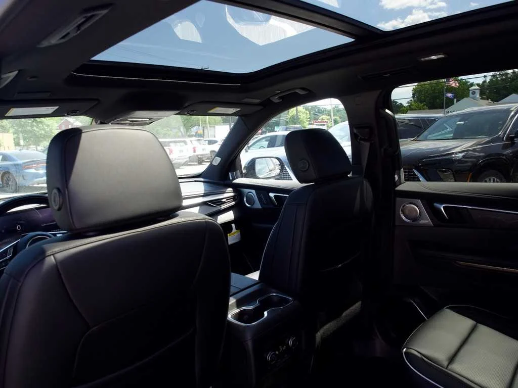 2026 Buick Enclave Avenir - Photo 19