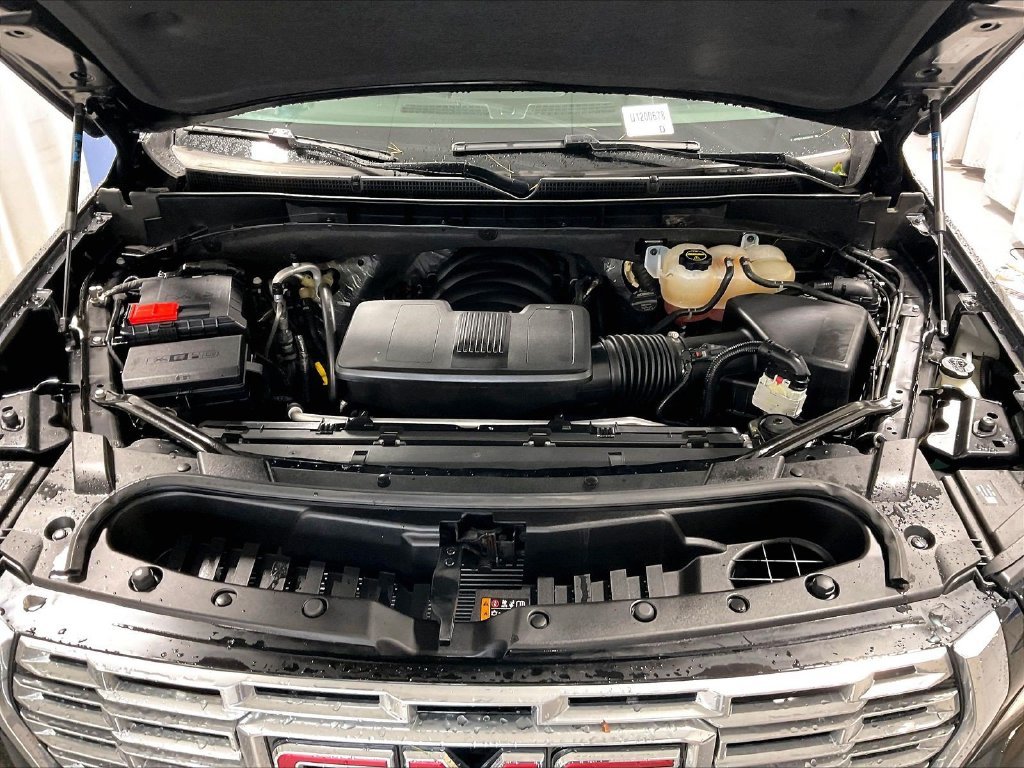 Used 2025 Black GMC Denali image 29