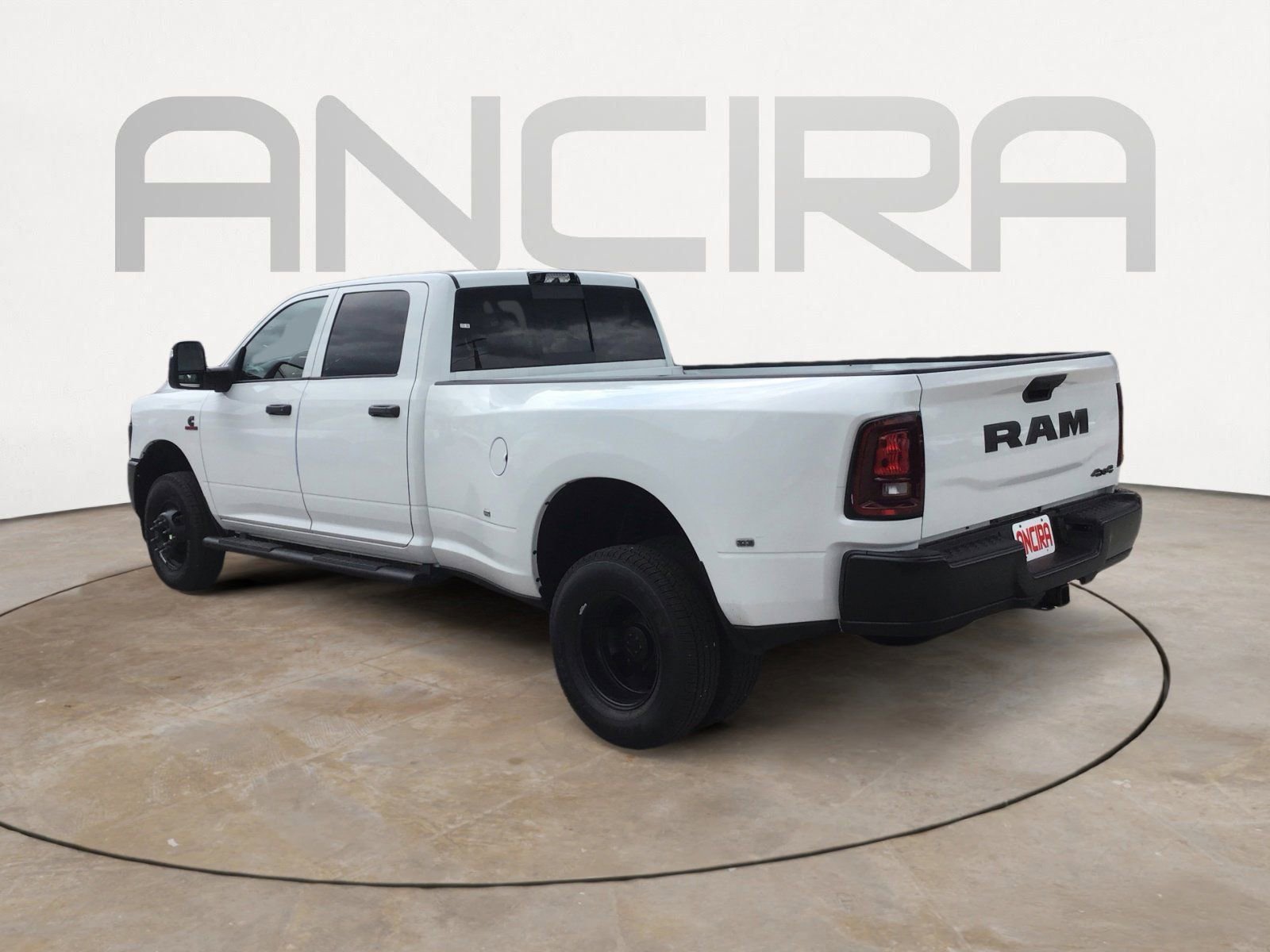 New 2026 Bright White Clearcoat RAM Tradesman image 8