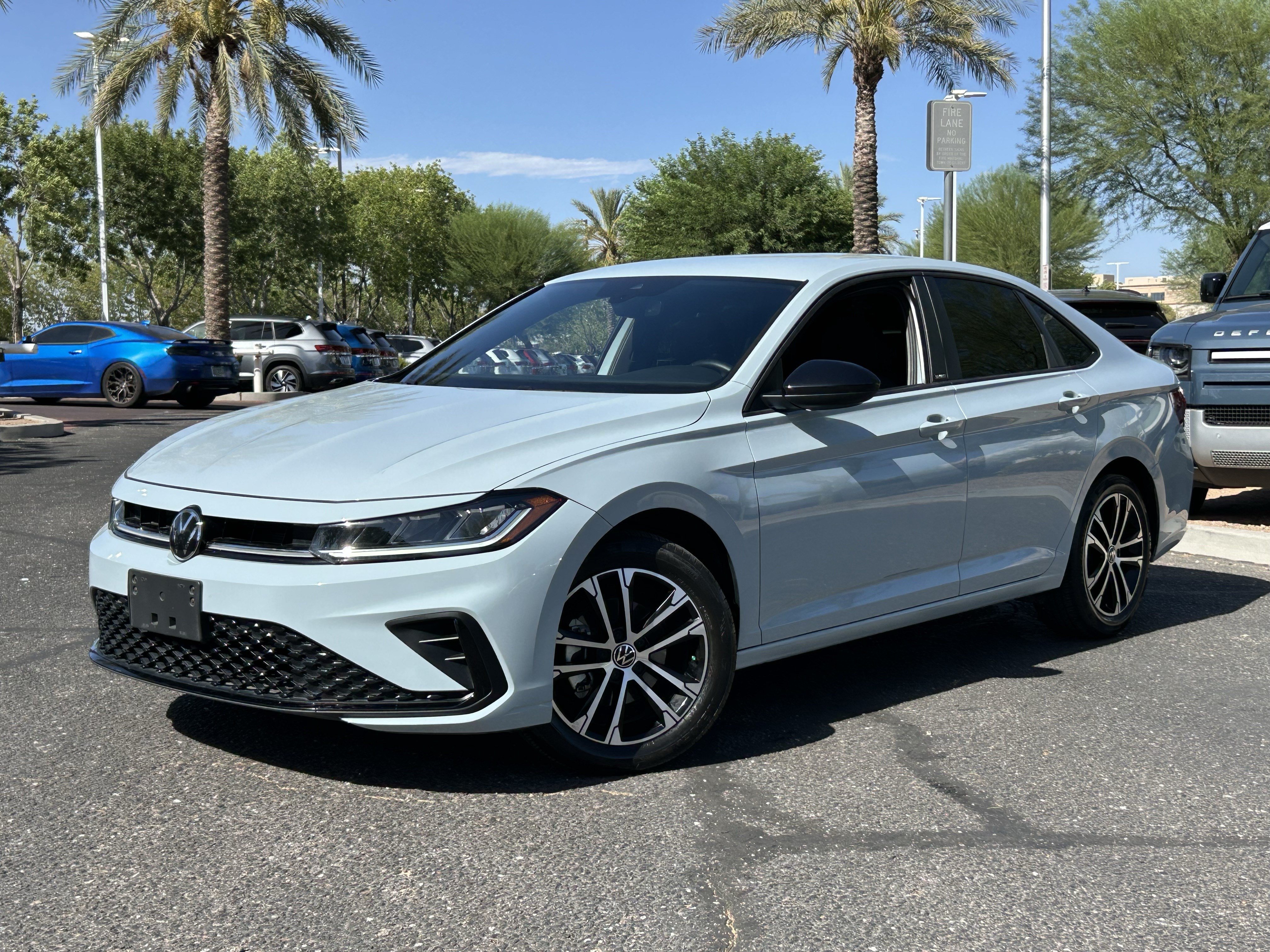 Used 2025 White Volkswagen Sport image 30