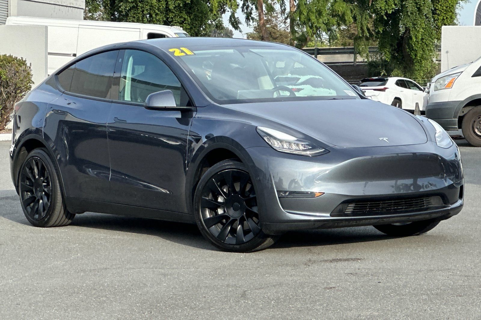 Used 2021 Tesla Model Y Long Range with VIN 5YJYGDEE9MF095546 for sale in Concord, CA
