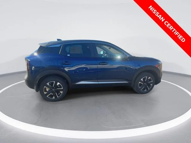 Used 2025 Blue Nissan SV image 9