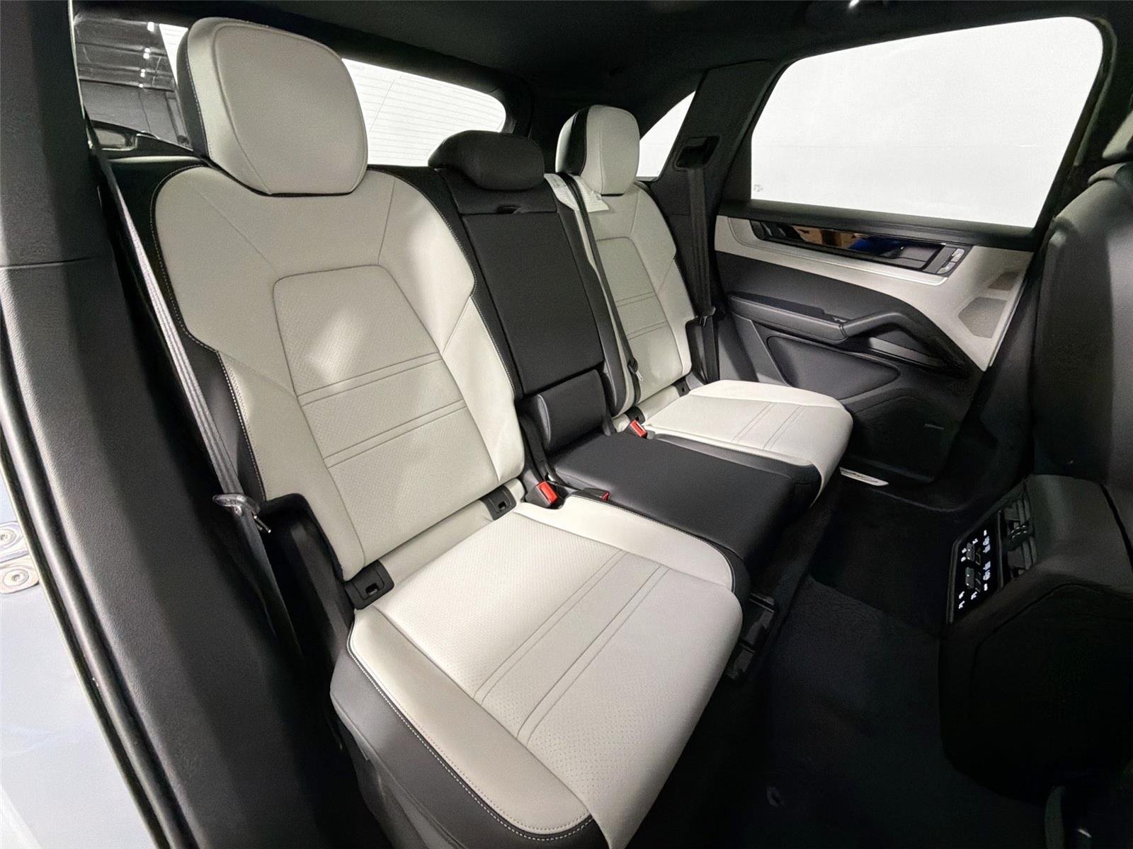 Certified Used 2026 Arctic Grey Porsche  image 26