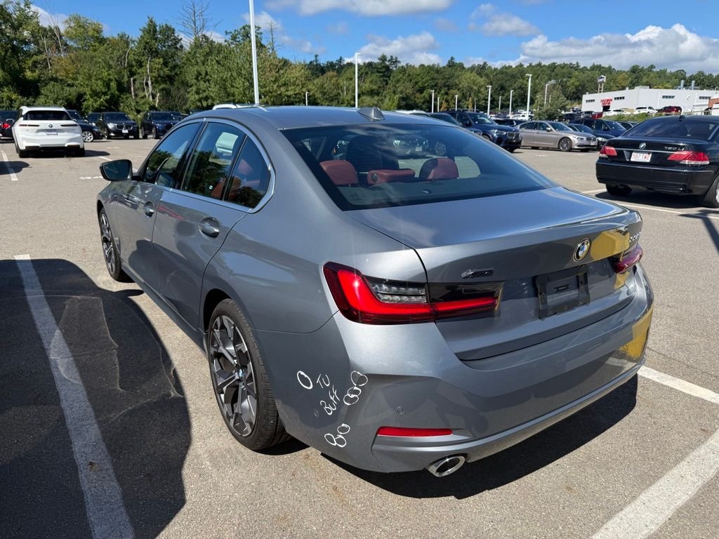 Used 2025 Gray BMW 330i xDrive image 3