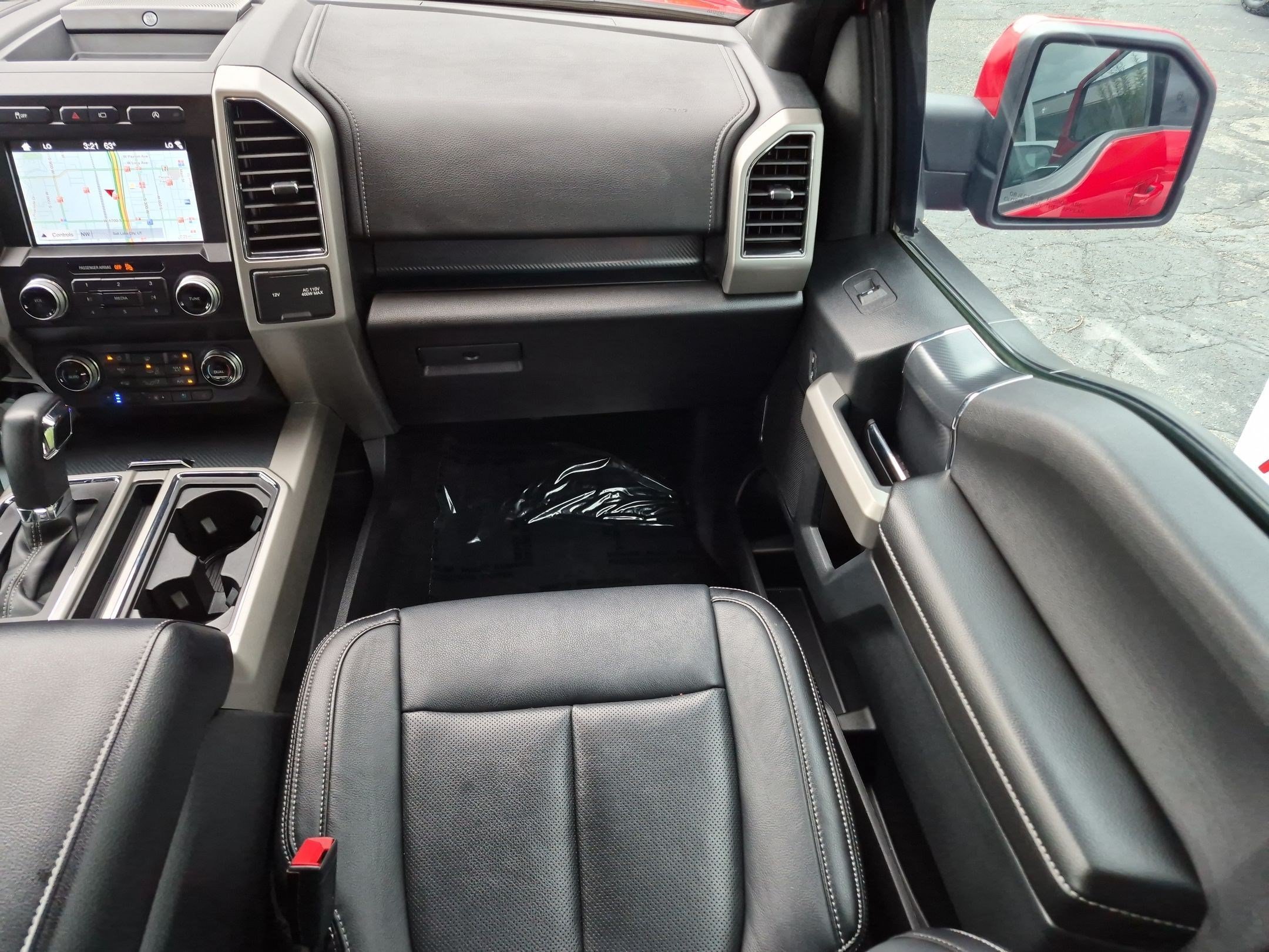 Used 2019 Red Ford LARIAT image 30