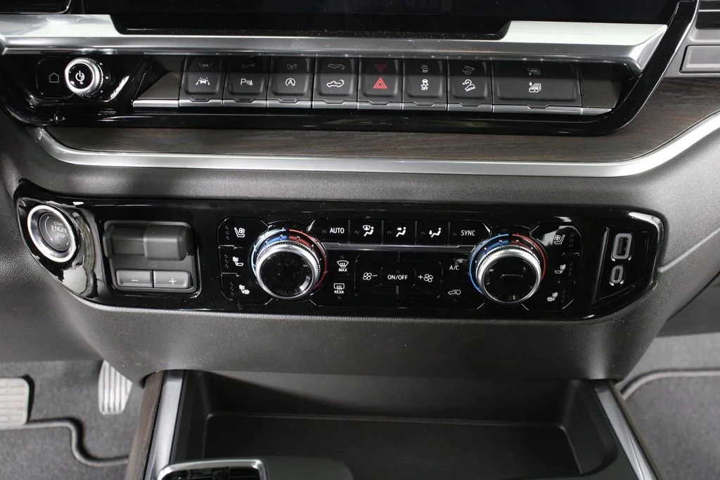 2026 GMC Sierra 1500 SLT - Photo 29