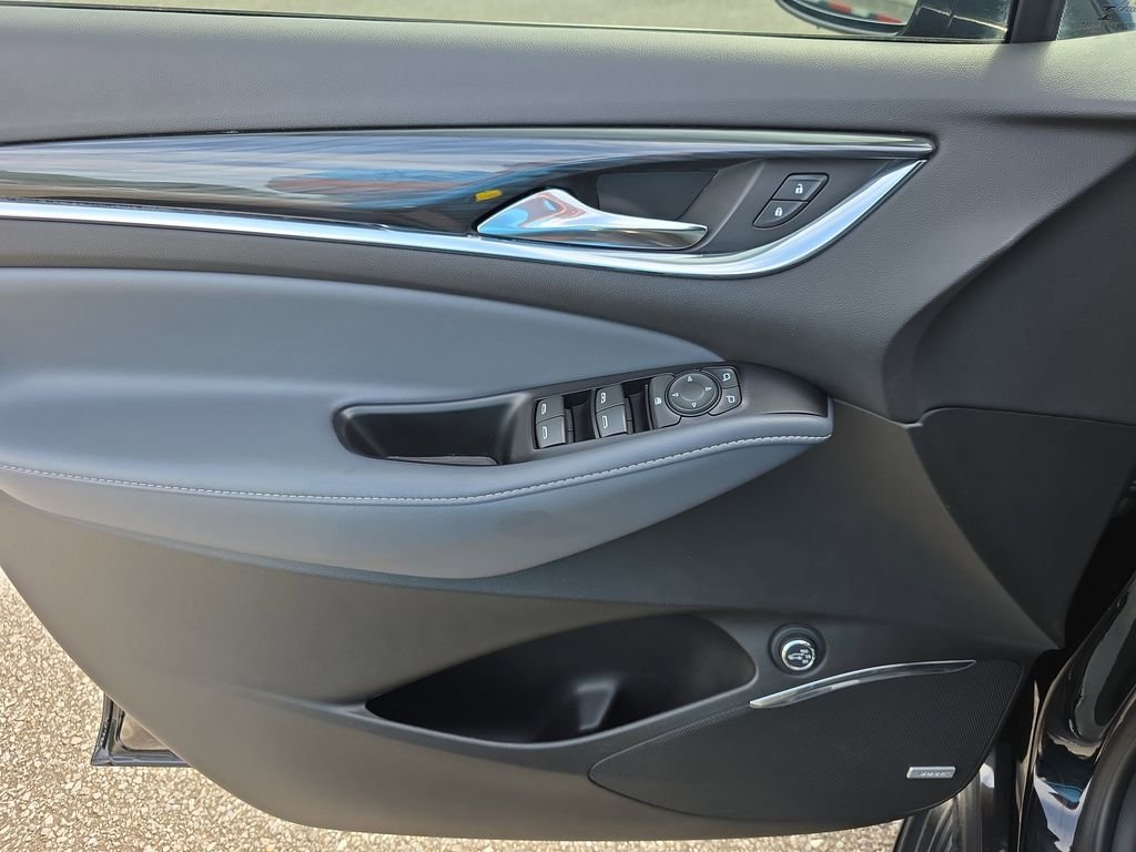 Used 2023 Black Buick Essence image 18