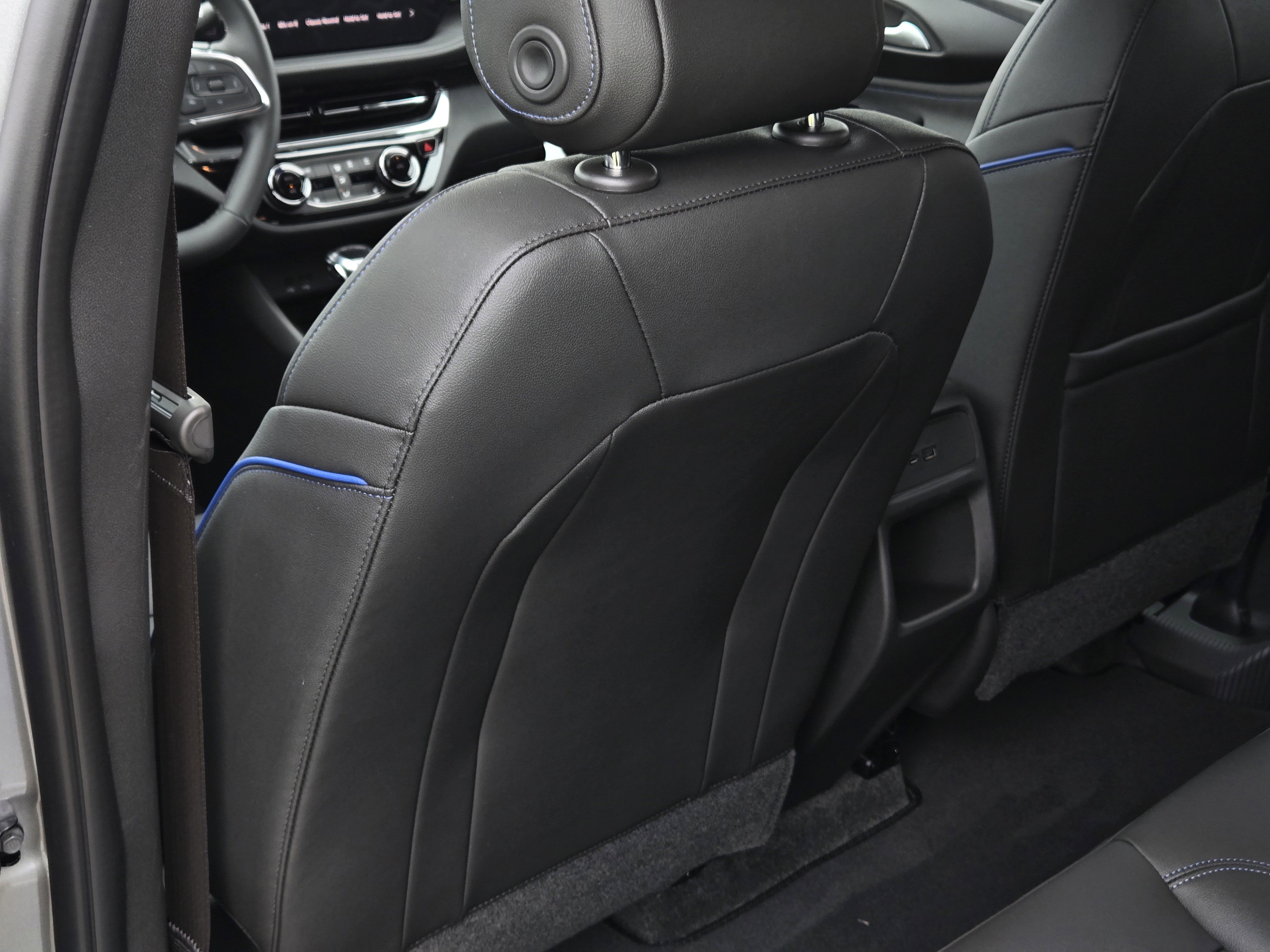 New 2026 Moonstone Gray Metallic Buick Sport Touring image 18