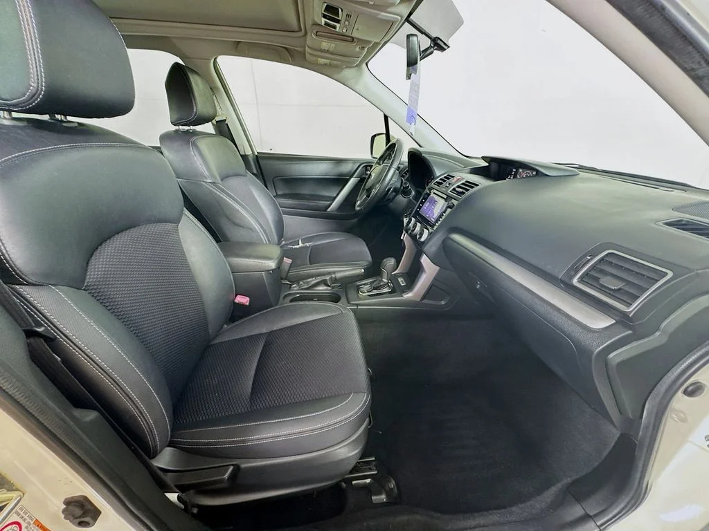 Used 2018 White Subaru 2.0XT Premium image 34
