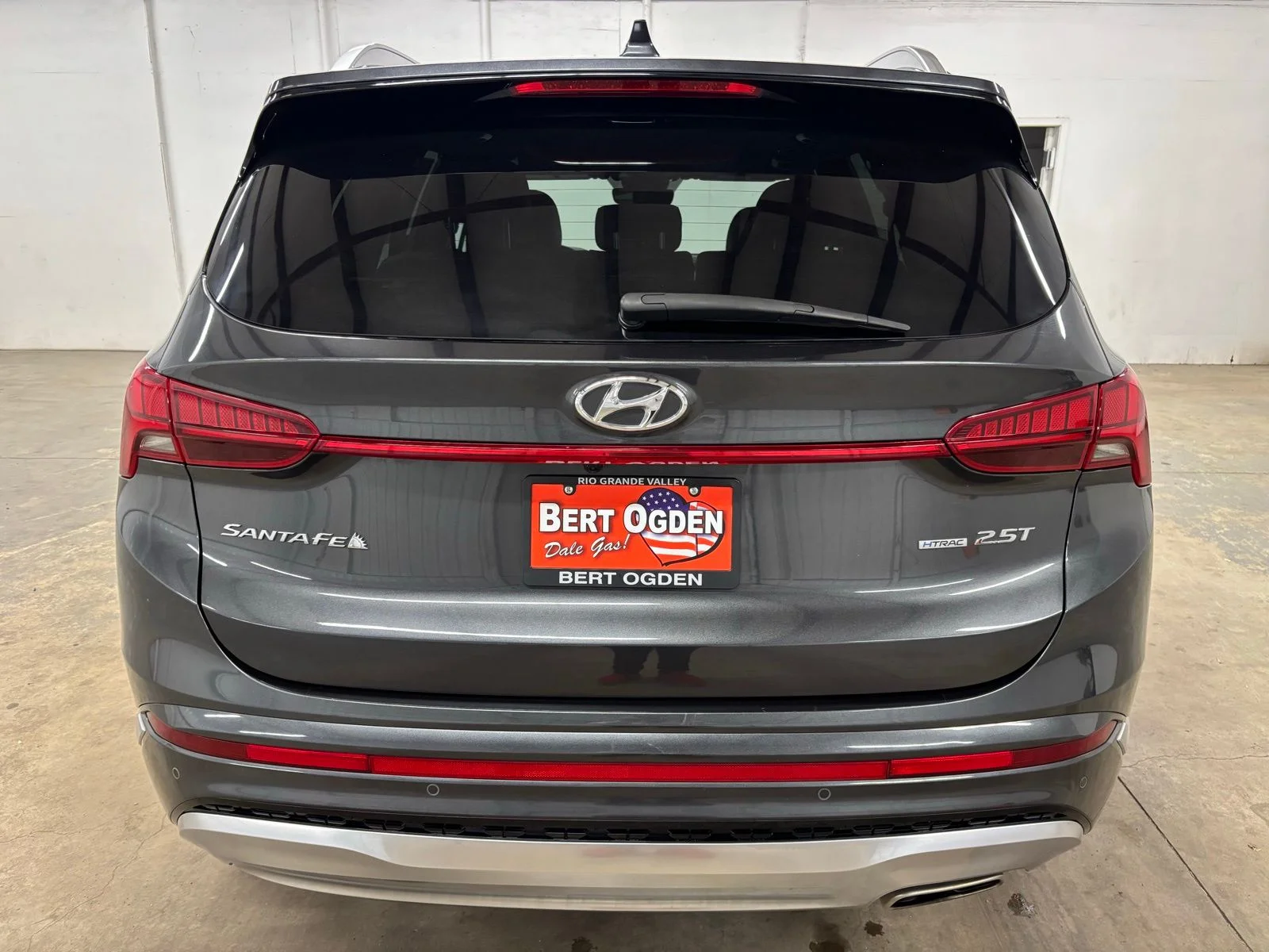 Used 2023 Gray Hyundai Calligraphy image 6