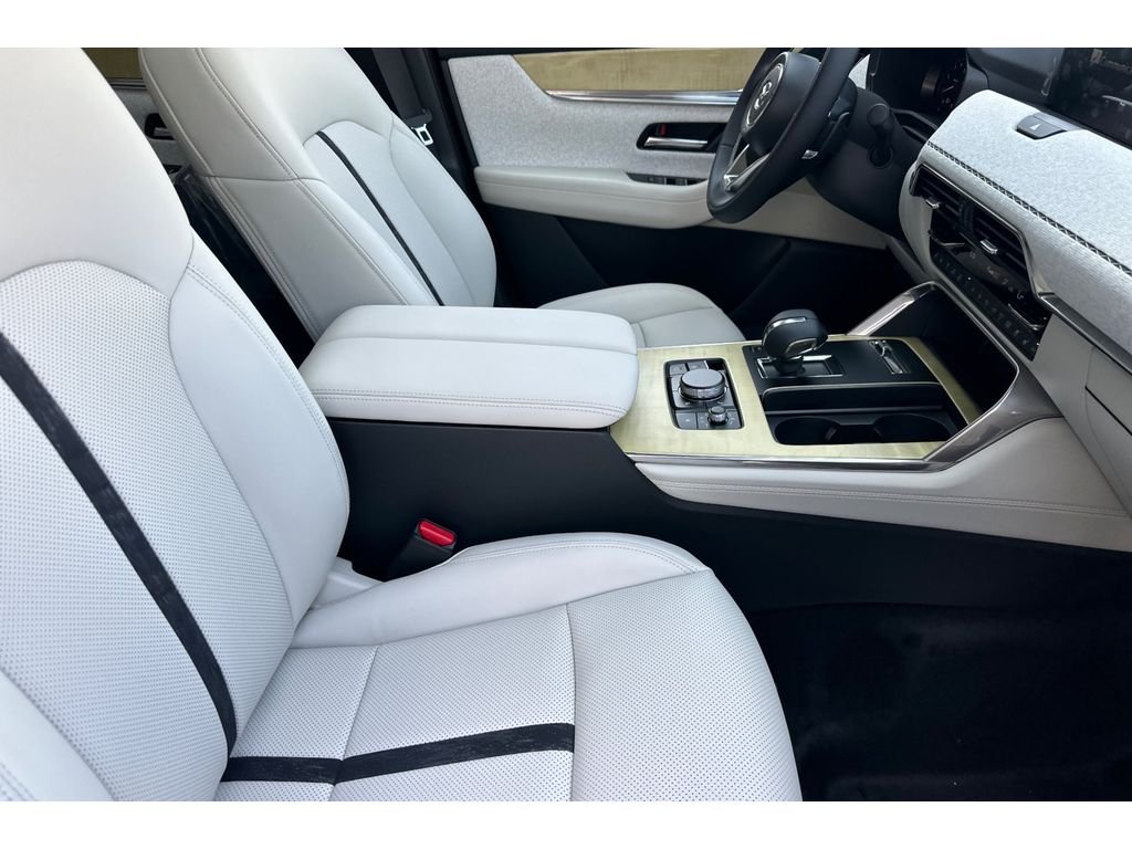 New 2026 Rhodium White Premium Mazda 3.3 Turbo S Premium Plus AWD image 16