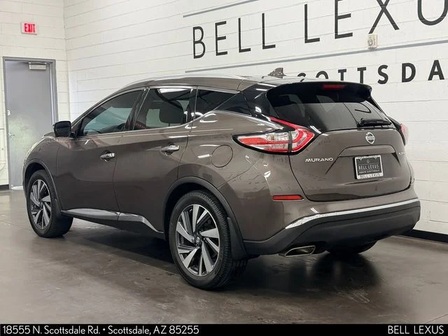 Used 2018 Brown Nissan Platinum image 6