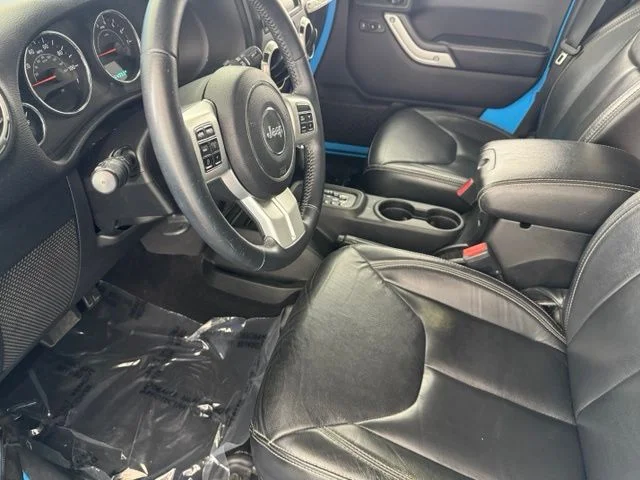 Used 2017 Blue Jeep Unlimited Sahara image 24