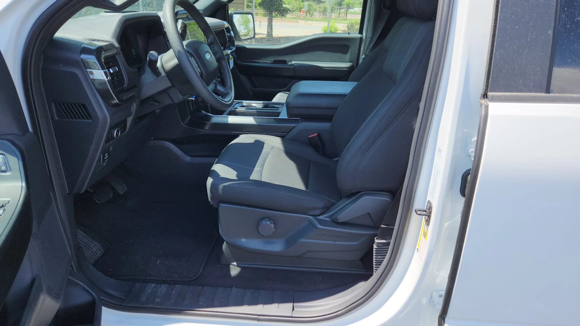 New 2026 Oxford White Ford STX image 24