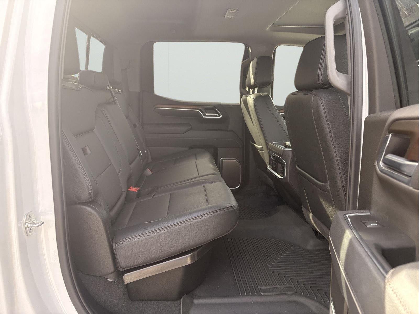 Certified Used 2025 White Frost Tri-Coat GMC Denali image 12