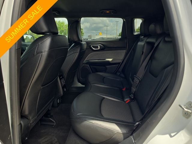 Certified Used 2024 White Jeep Latitude image 13