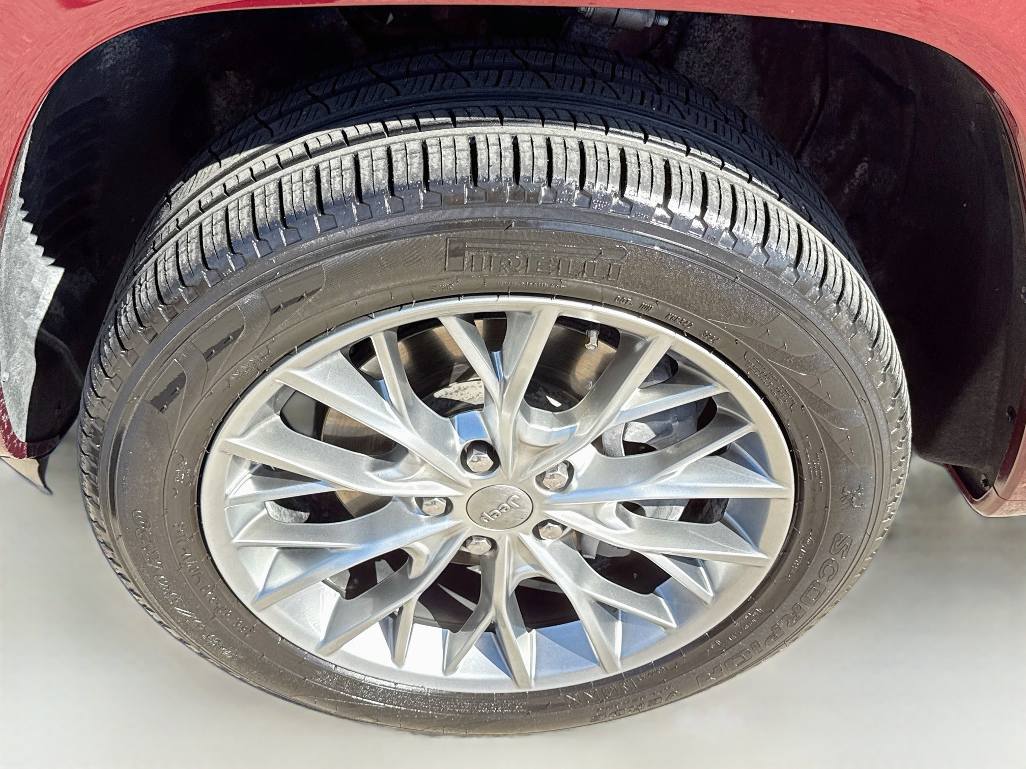 Used 2023 Velvet Red Pearlcoat Jeep Summit image 35