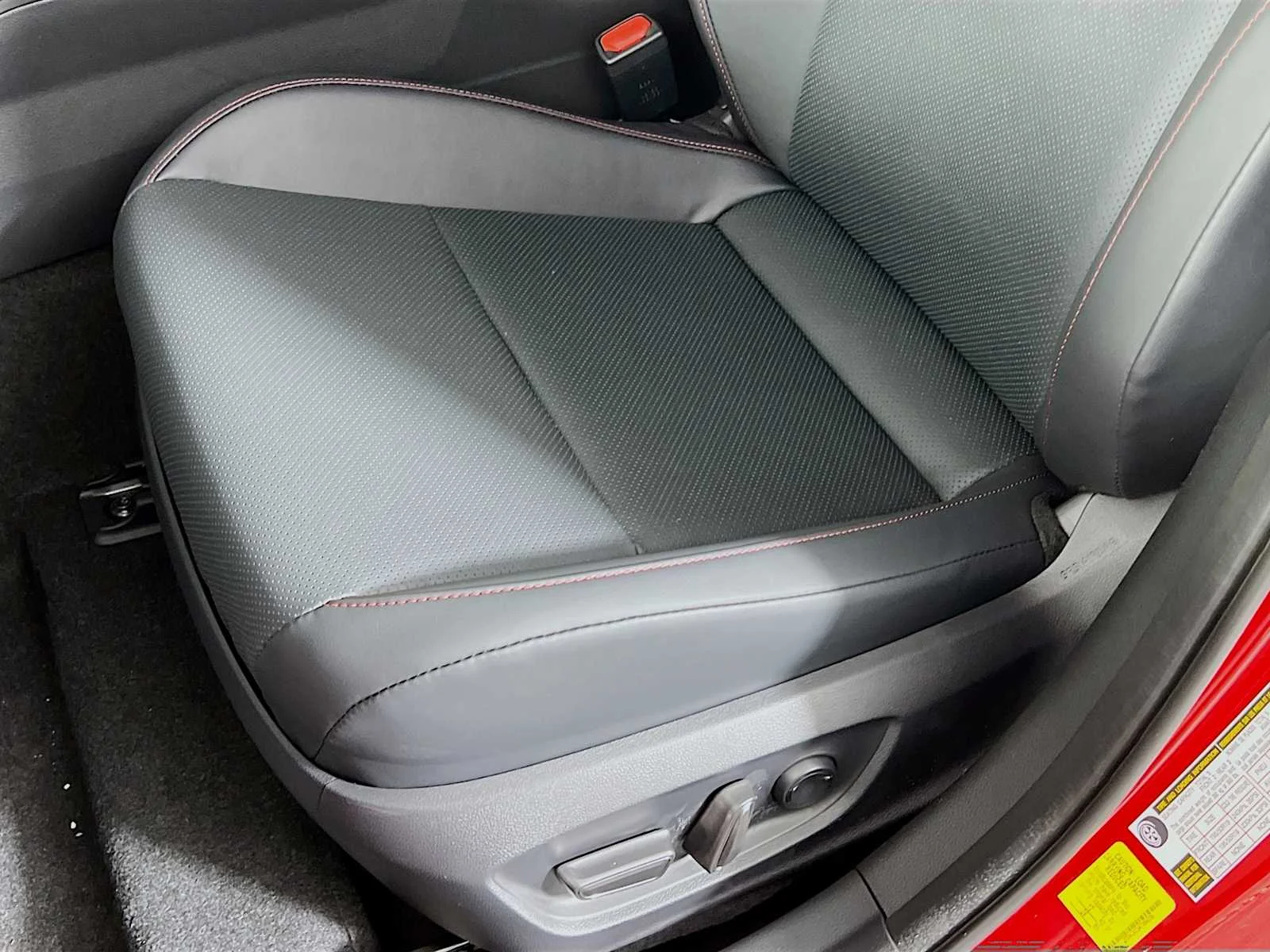 2026 Toyota Prius Plug-In Hybrid — photo 17