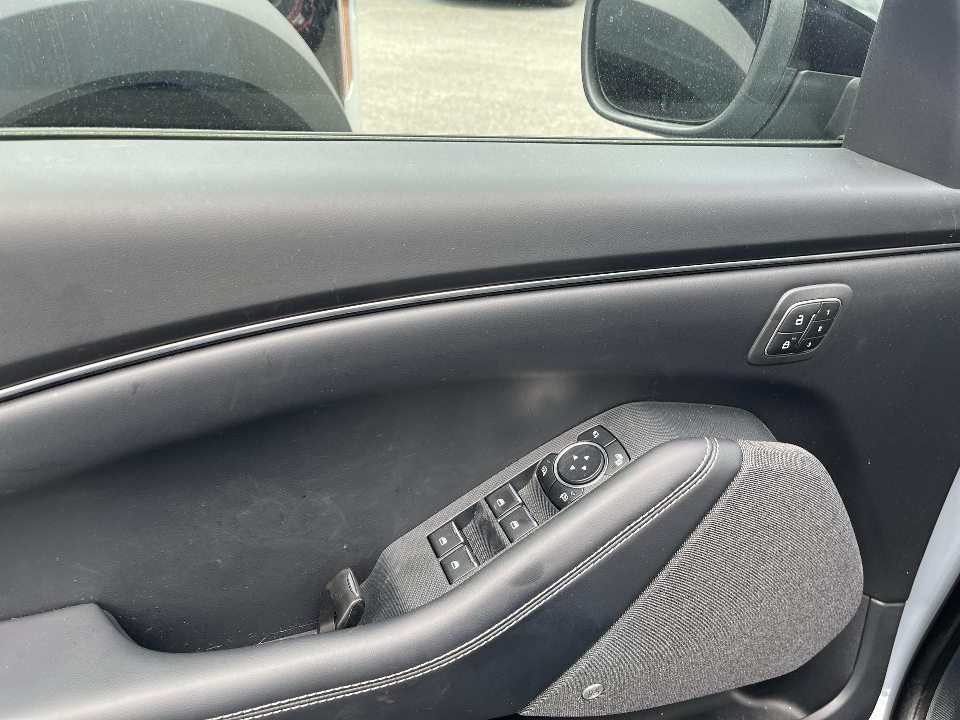 Certified Used 2025 Gray Ford Premium image 4