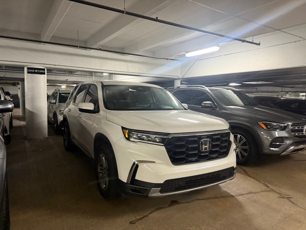 2025 Honda Pilot EX-L 2WD's photo