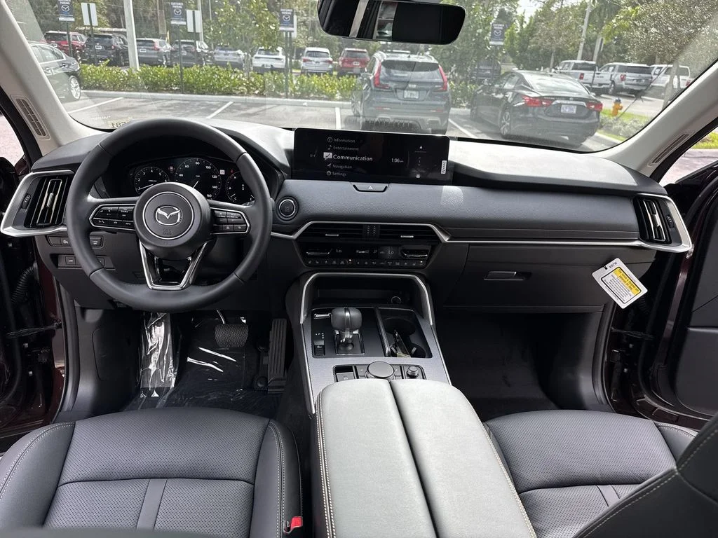 2026 Mazda CX-90 Premium Package - Photo 36