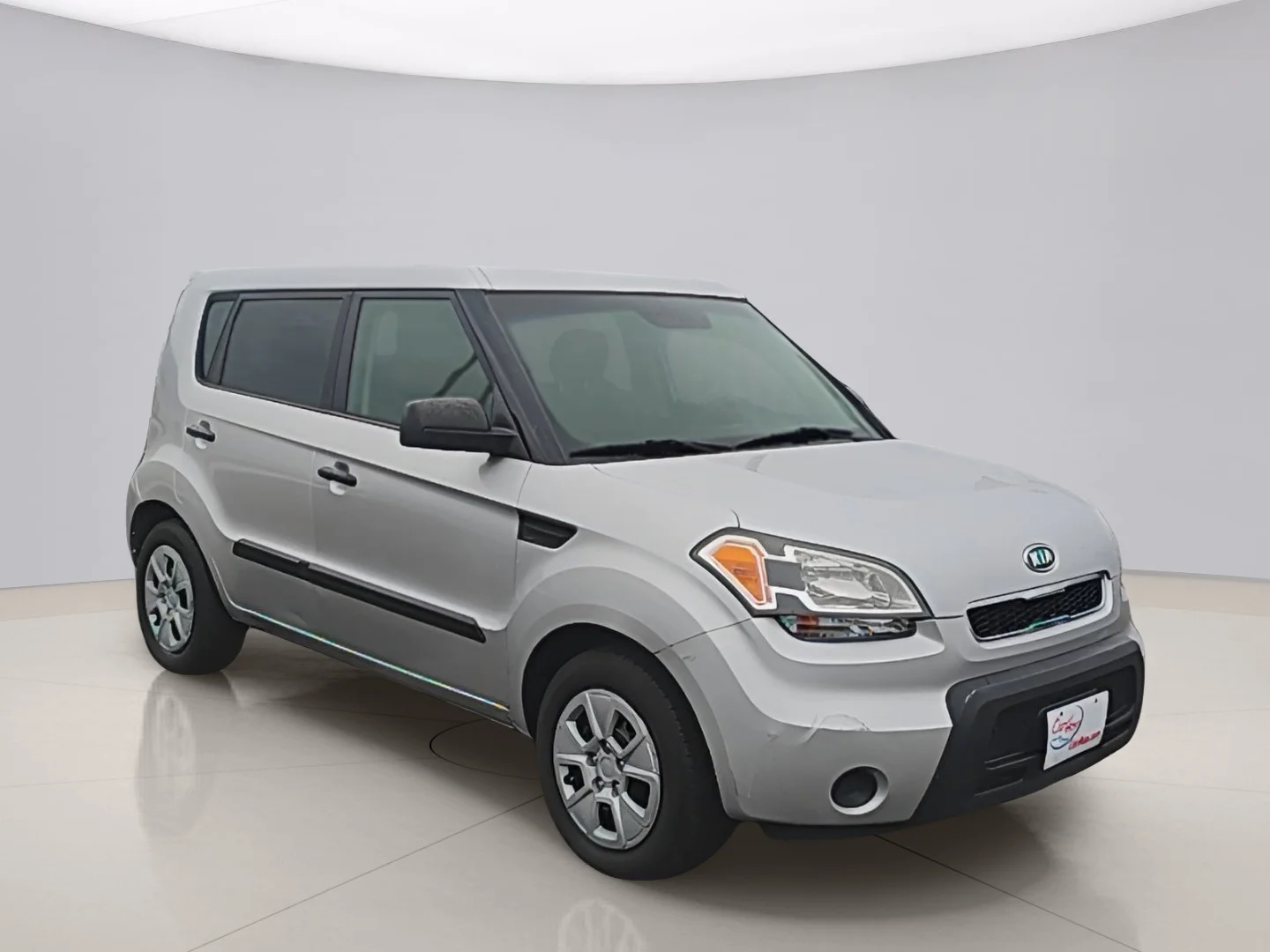 Used 2011 Silver Kia ! WAGON image 7
