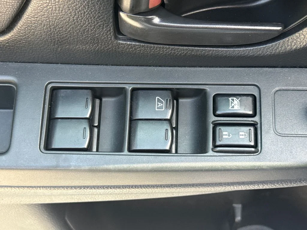 Used 2013 Marine Blue Pearl Subaru 2.0i image 14