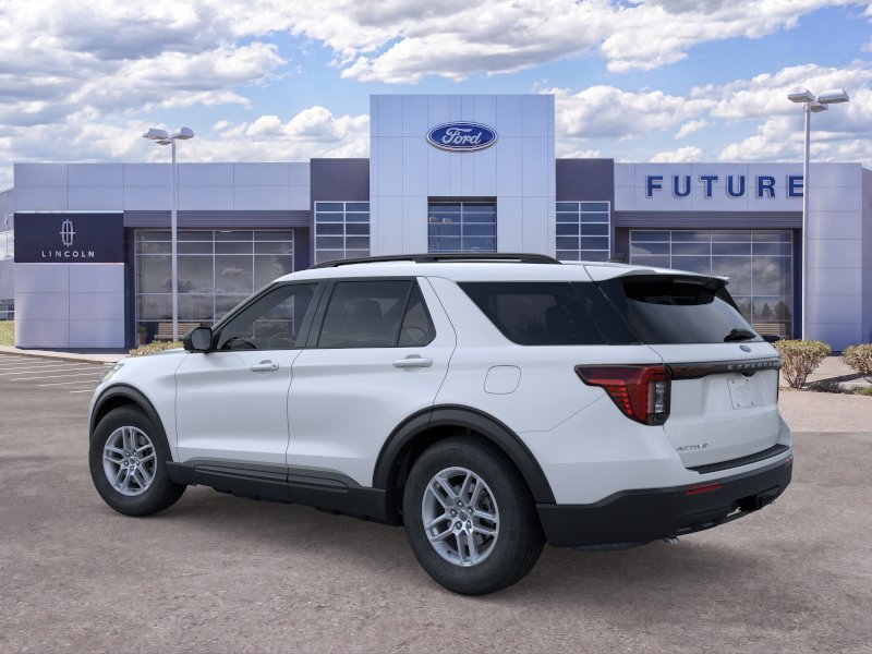 New 2026 Space White Metallic Ford Active image 4