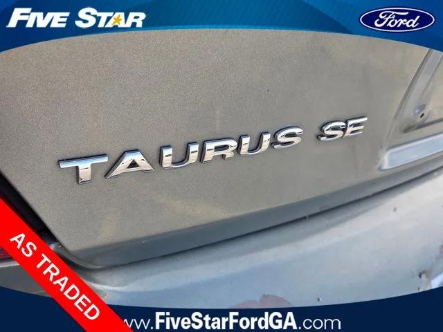 Used 2005 Green Ford SE image 7