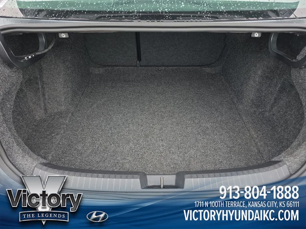 Used 2025  Volkswagen 1.5T SE image 23