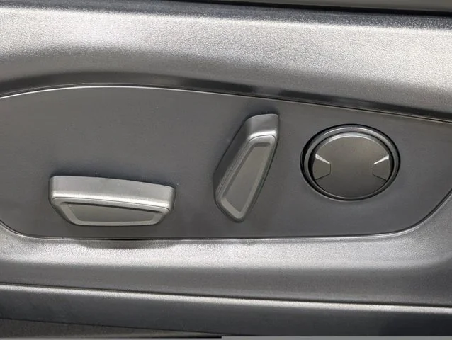 New 2027 Avalanche Gray Ford Active image 42