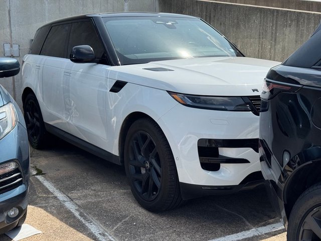 2024 Land Rover Range Rover Sport SE