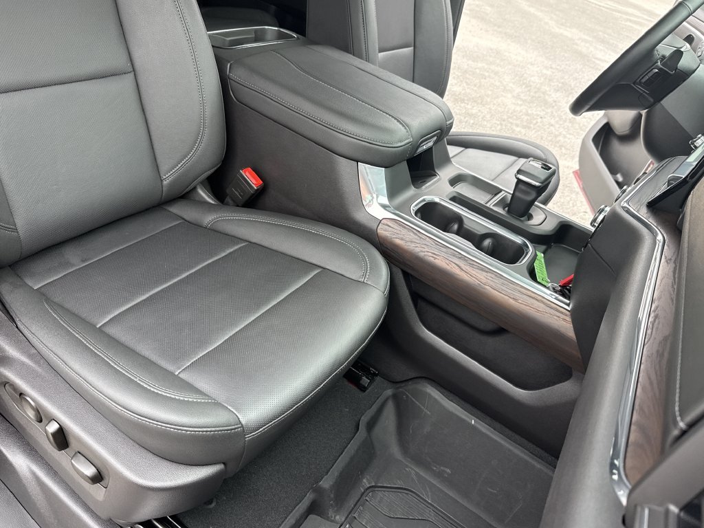 2024 GMC Sierra 1500 SLT - Photo 34