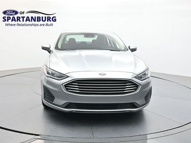 Used 2020 Silver Metallic Ford SE image 1