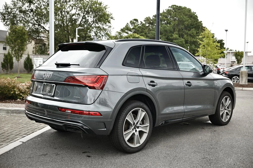Used 2025 Tambora Gray Metallic Audi 2.0T Premium Plus image 7