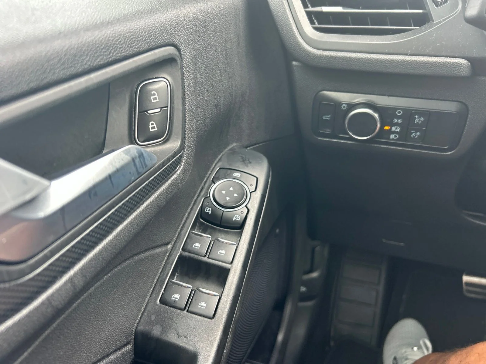 Used 2024 Silver Ford ST-Line image 24