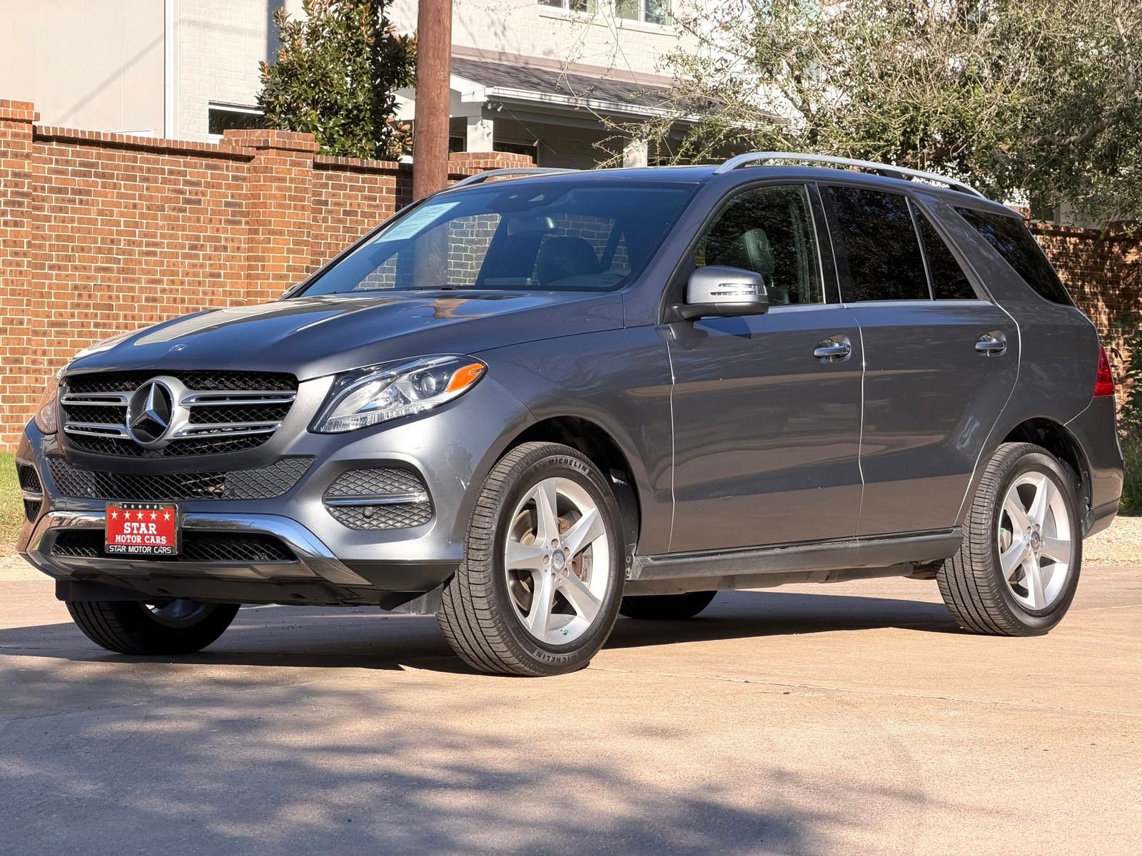 Used 2017 Gray Mercedes-Benz GLE 350 image 10