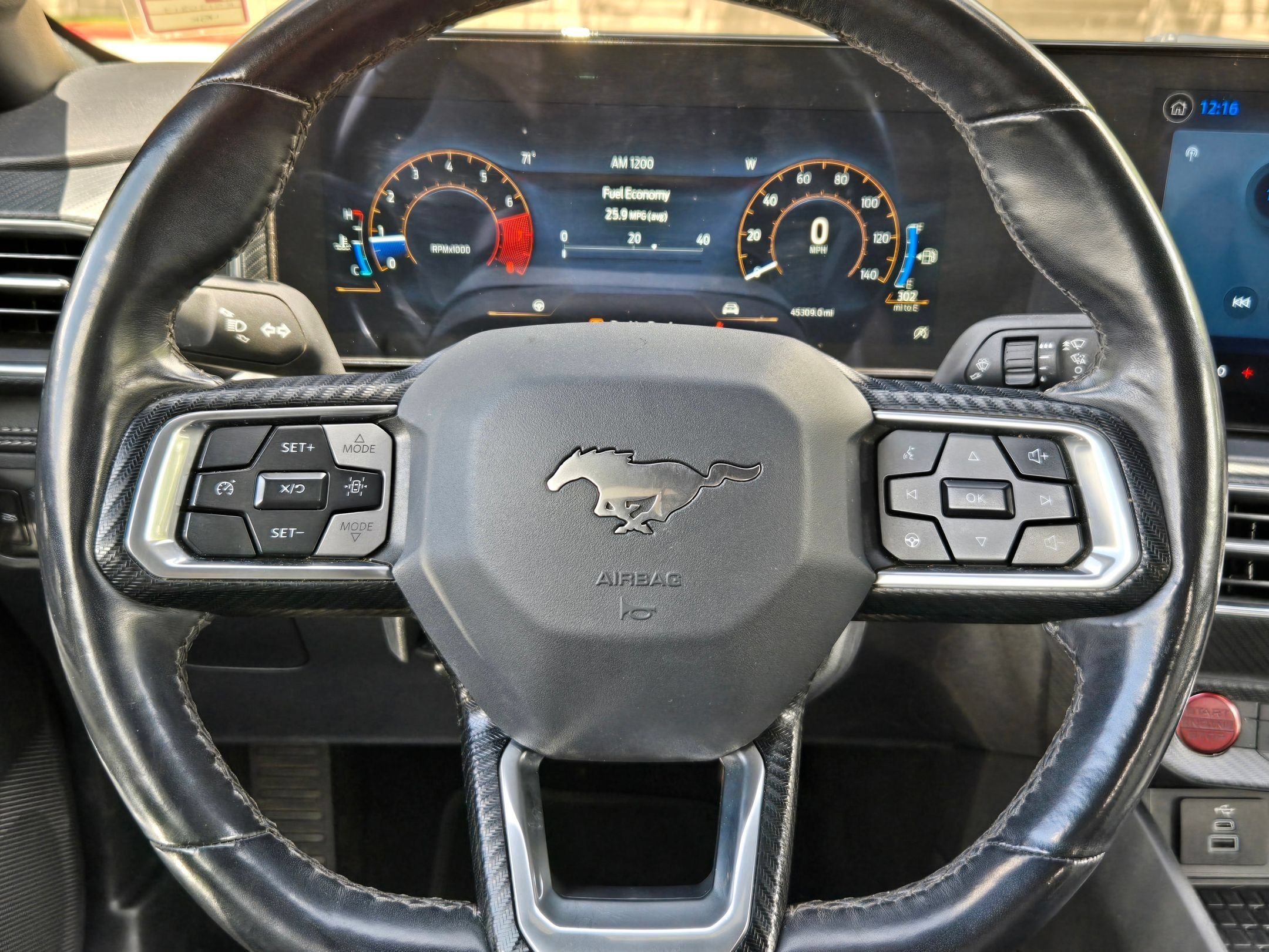 Used 2024 Silver Ford EcoBoost Premium image 18