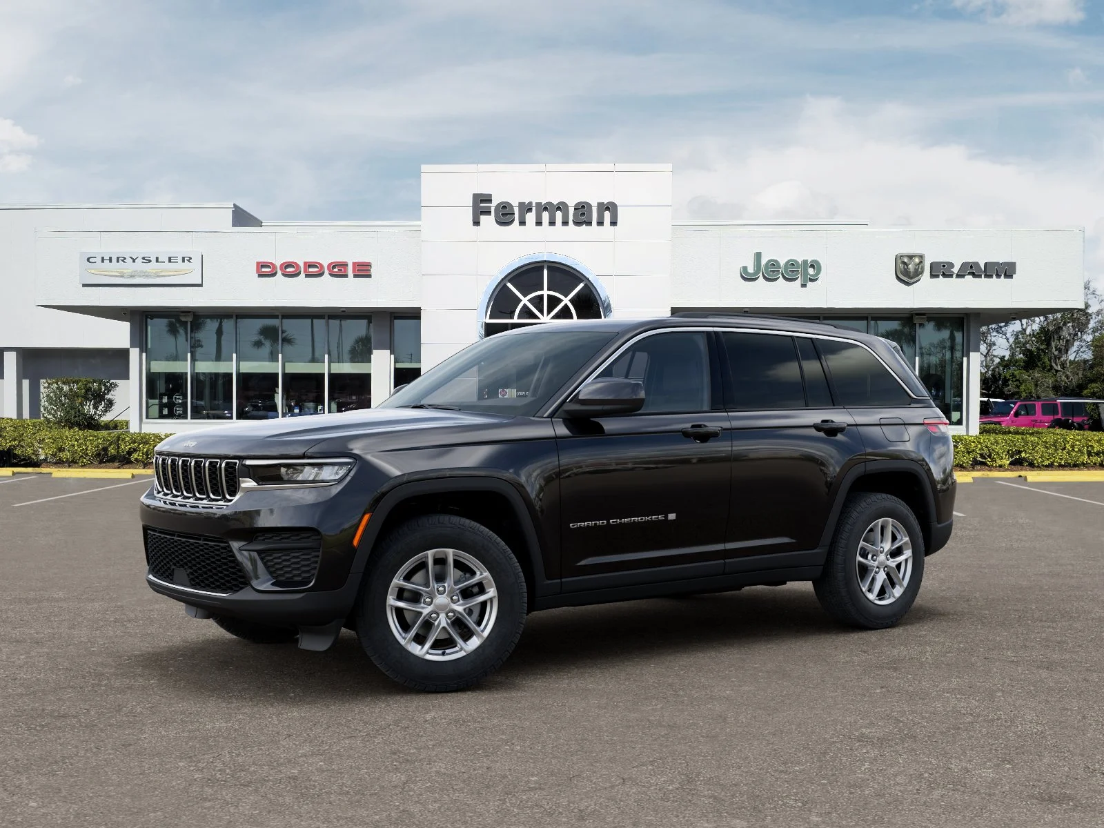 New 2026 Diamond Black Crystal Pearl-Coat Exterior Paint Jeep Laredo X image 3