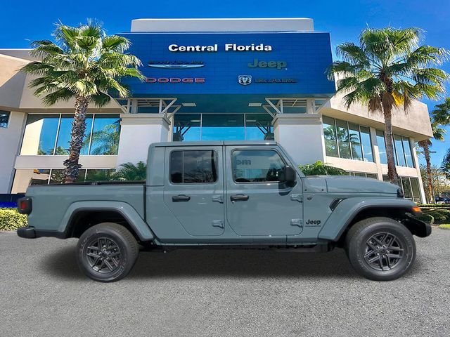 New 2026 Anvil Clear-Coat Exterior Paint Jeep Sport S image 4