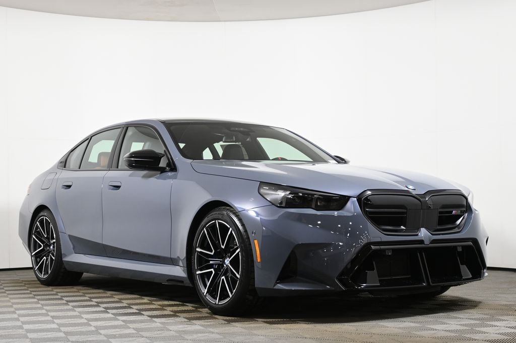 New 2026 Storm Bay Metallic BMW Base image 9