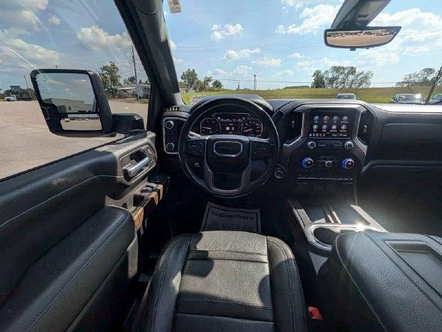 Used 2021 Onyx Black GMC Denali image 13