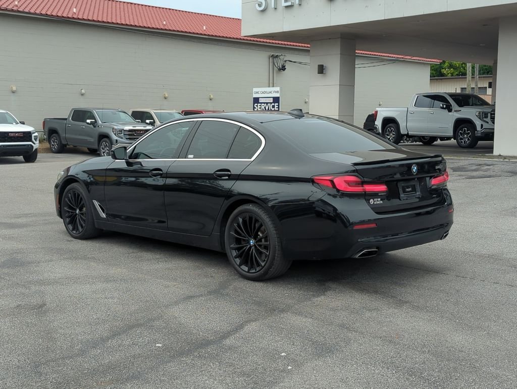 Used 2021 Black BMW 540i image 4