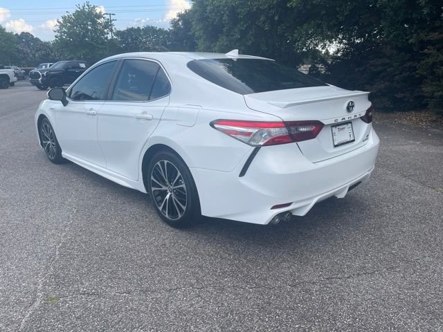 Used 2020 White Toyota SE image 6