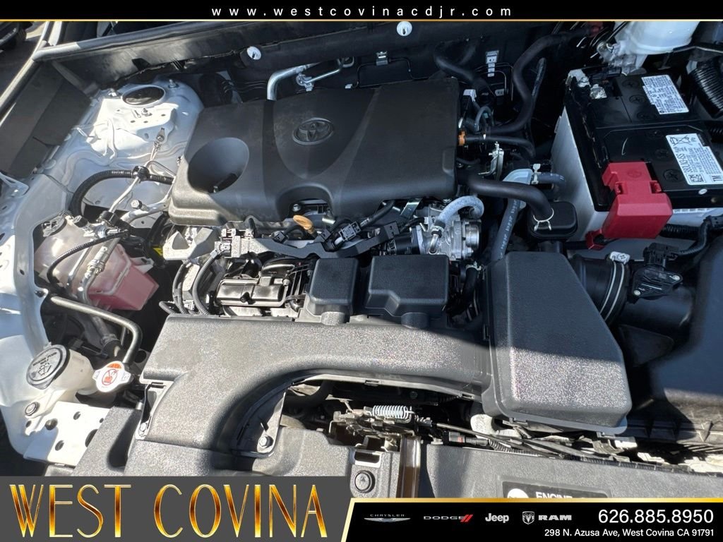 Used 2024 White Toyota XLE image 34